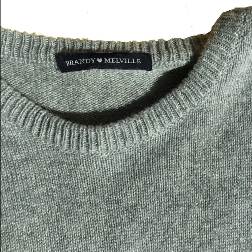 ⛱️Brandy Melville - Gray Rugby Stripe Sweater - One Size
